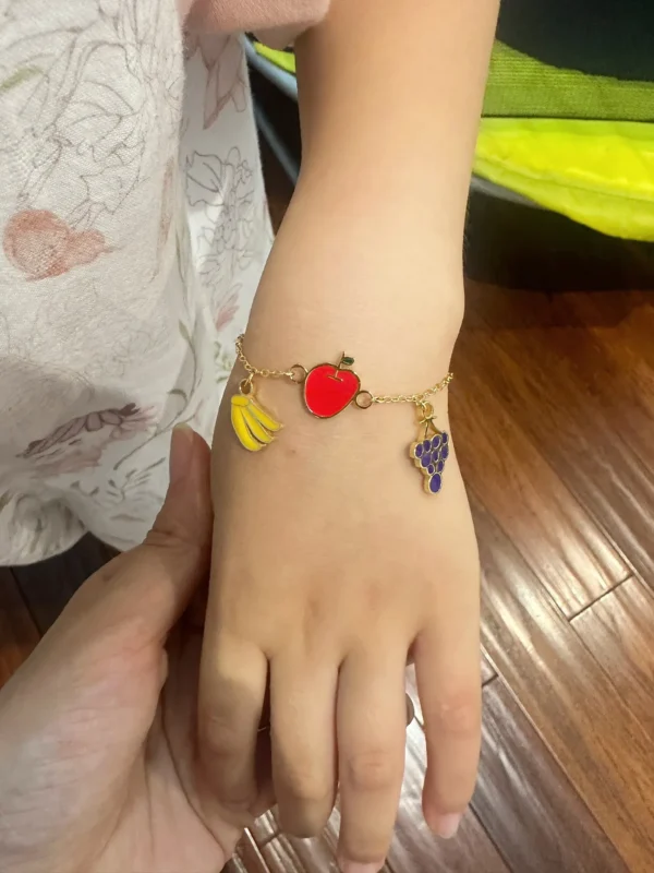 3ddcfadf-00b3-4654-bba1-9646eb688ce1 Kids' Artwork Turned Into colorful Enamel Hand-painting